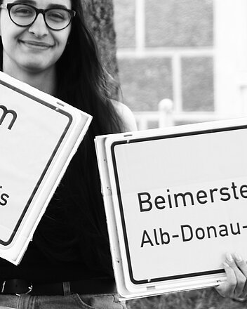 Ortsschild Beimerstetten und vh Ulm im Alb-Donau-Kreis Bild: Ortsschild Beimerstetten und vh Ulm im Alb-Donau-Kreis